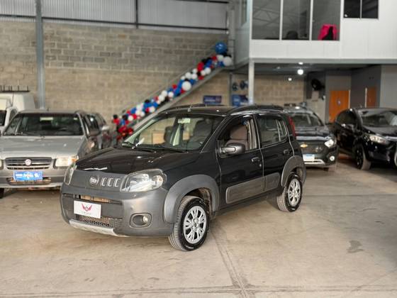 FIAT UNO 1.0 WAY 8V FLEX 4P MANUAL FIAT UNO 1.0 WAY 8V FLEX 4P MANUAL